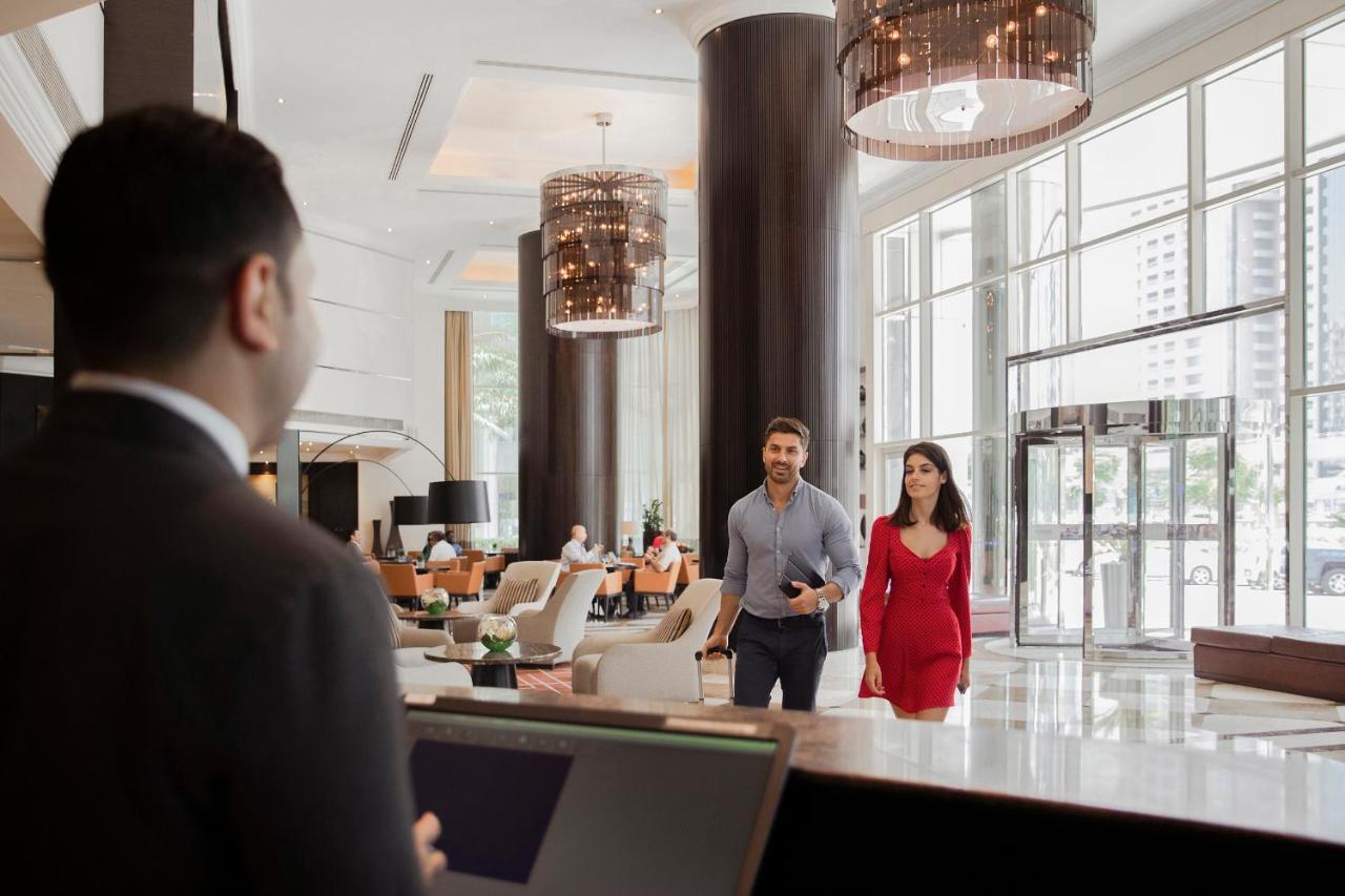 Towers Rotana - Hotel